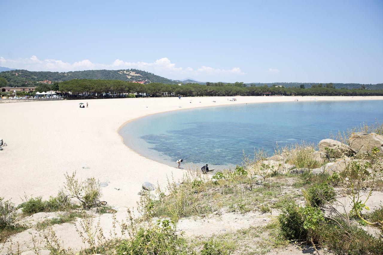 Teku Sardinia Boutique Hotel 바리사르도 외부 사진