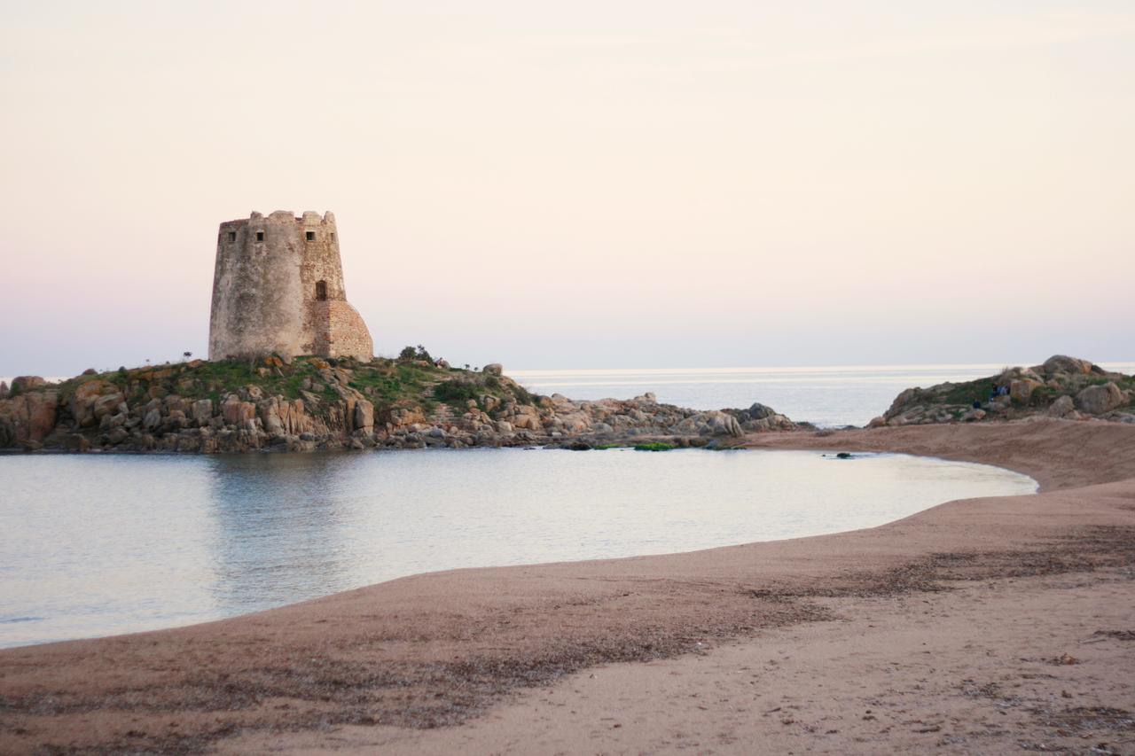 Teku Sardinia Boutique Hotel 바리사르도 외부 사진