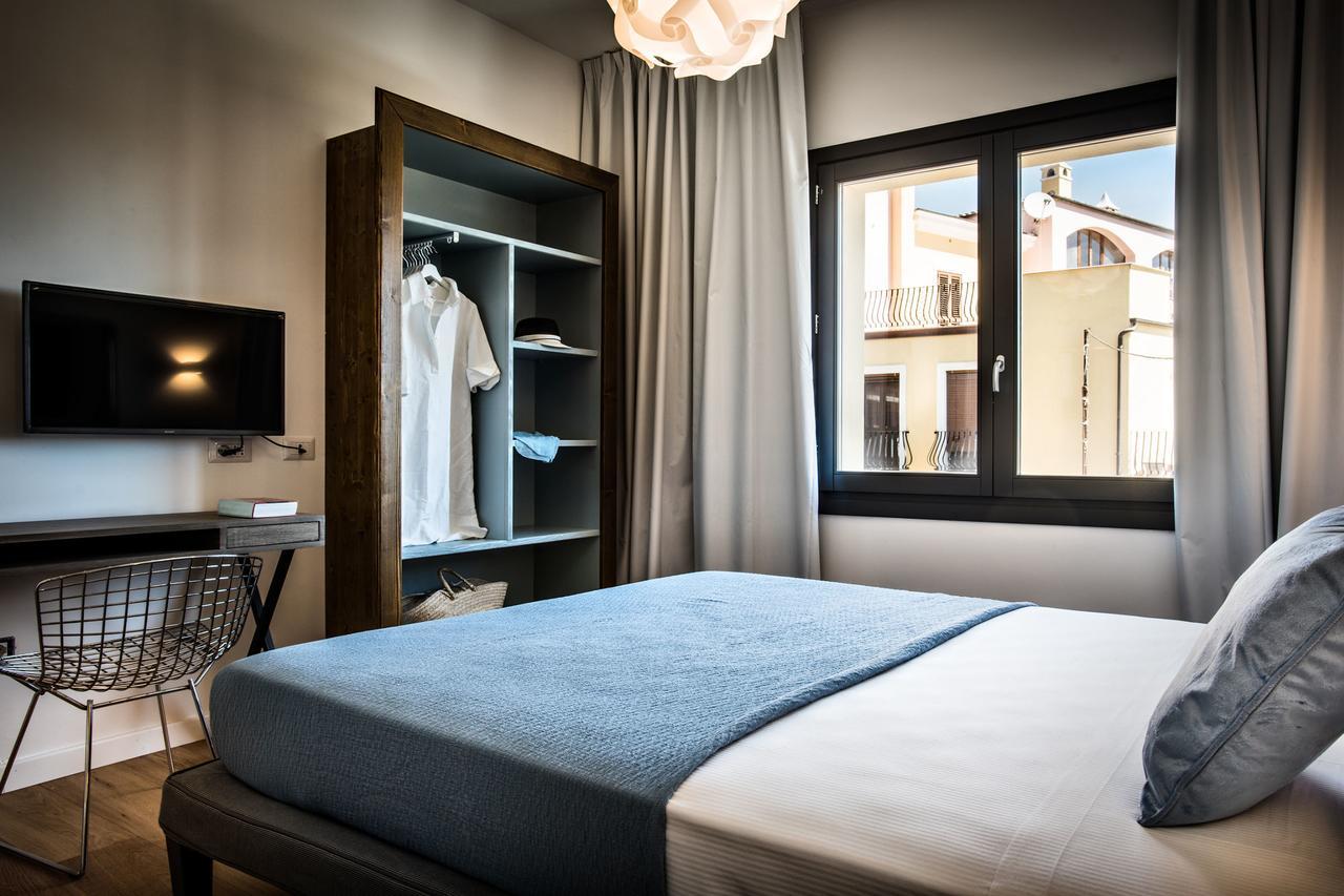 Teku Sardinia Boutique Hotel 바리사르도 외부 사진